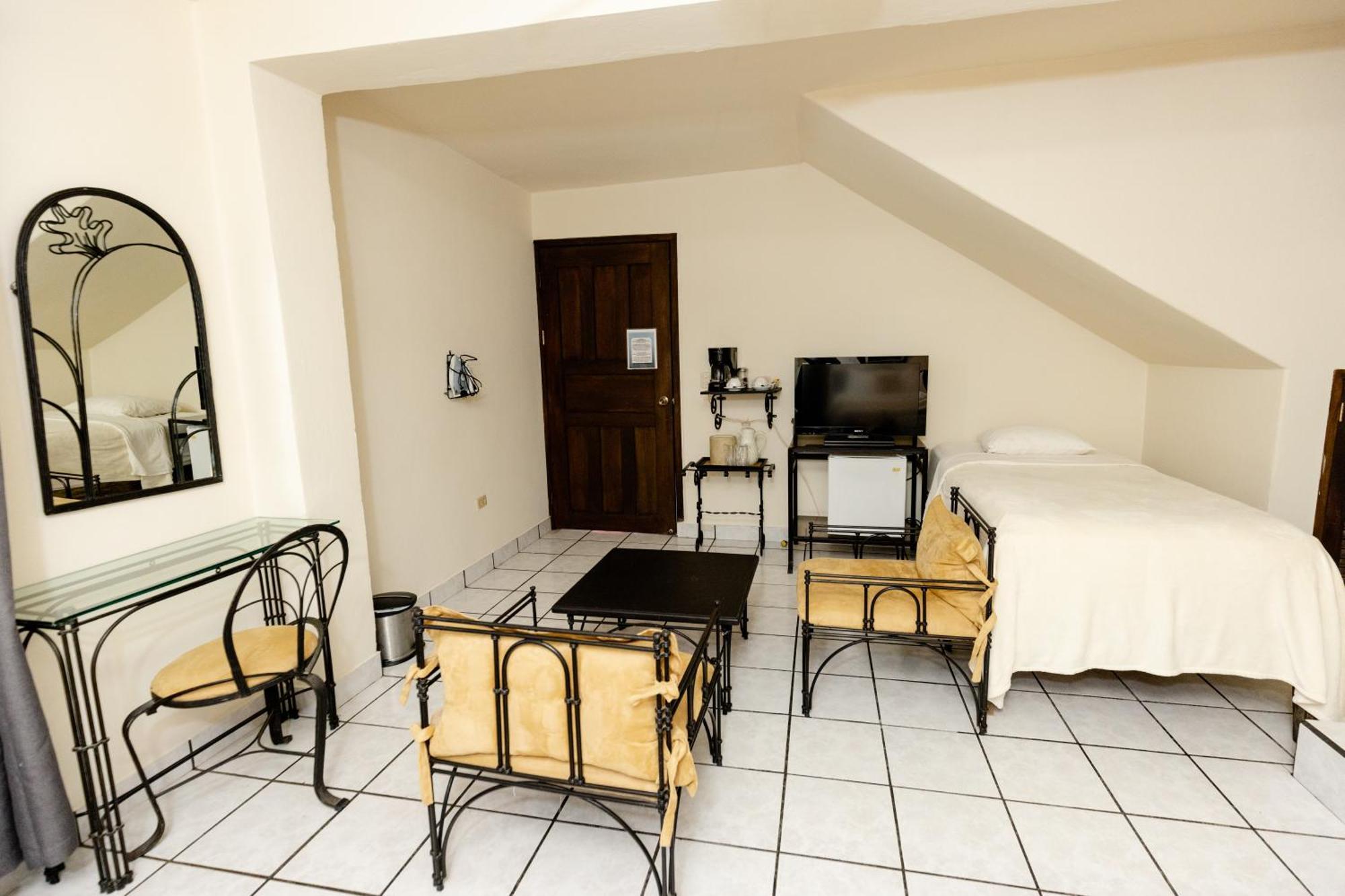 Copan Ruinas Hotel Camino Maya מראה חיצוני תמונה